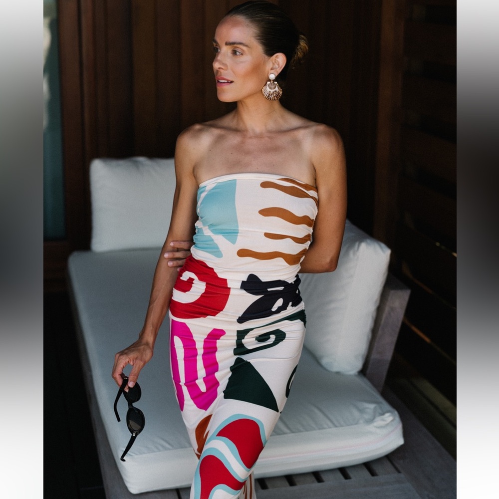 Strapless Abstract-Print Maxi Dress in Multicolor - Picture 4 of 8